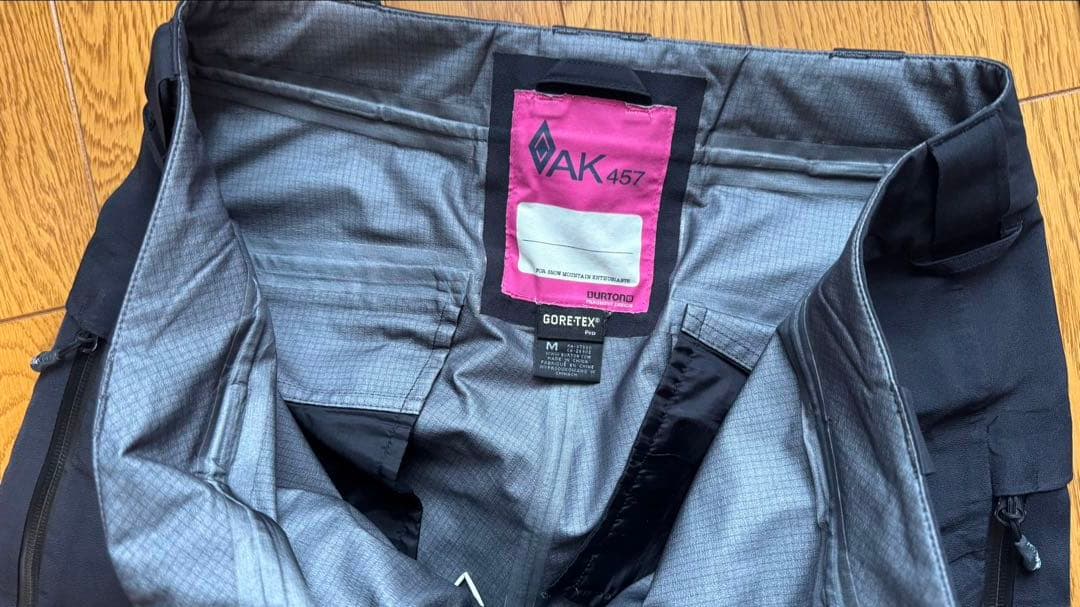 Burton AK457パンツ　メンズM