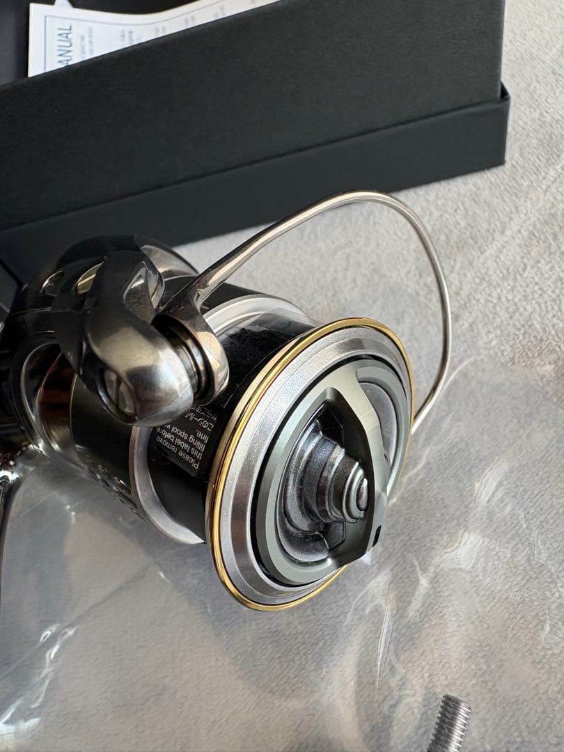 18 ステラ　C2000S アジング　トラウト　ハンドル未使用　即購入可