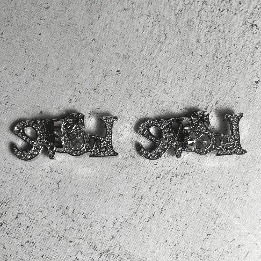 ヴィヴィアンウエストウッド ピアス Love