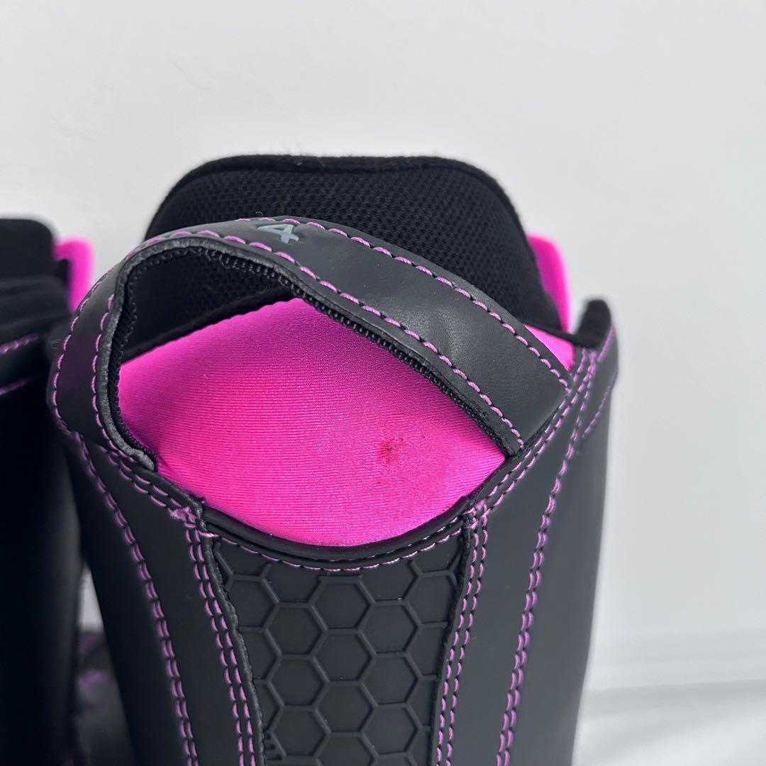 【美品】レディース スノーボードブーツ 24cm BUZ RUN ダイヤル式