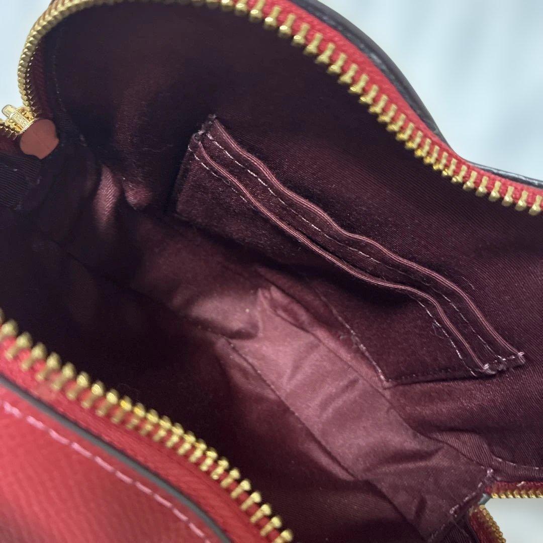 e*5様 coach ハートバック