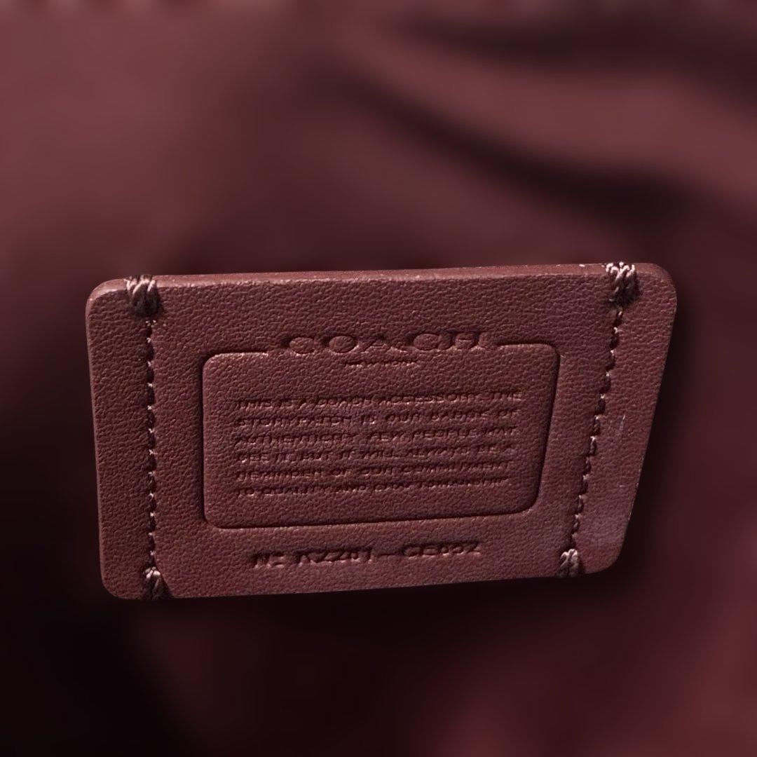 e*5様 coach ハートバック