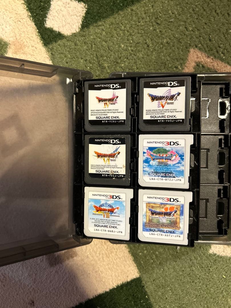 スクウェア・エニックス ゲームソフトセット　ドラゴンクエスト　収納ケース付き