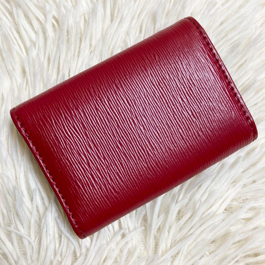 【新品同様】 ヴィヴィアン トリフォールド レター型 オーブ