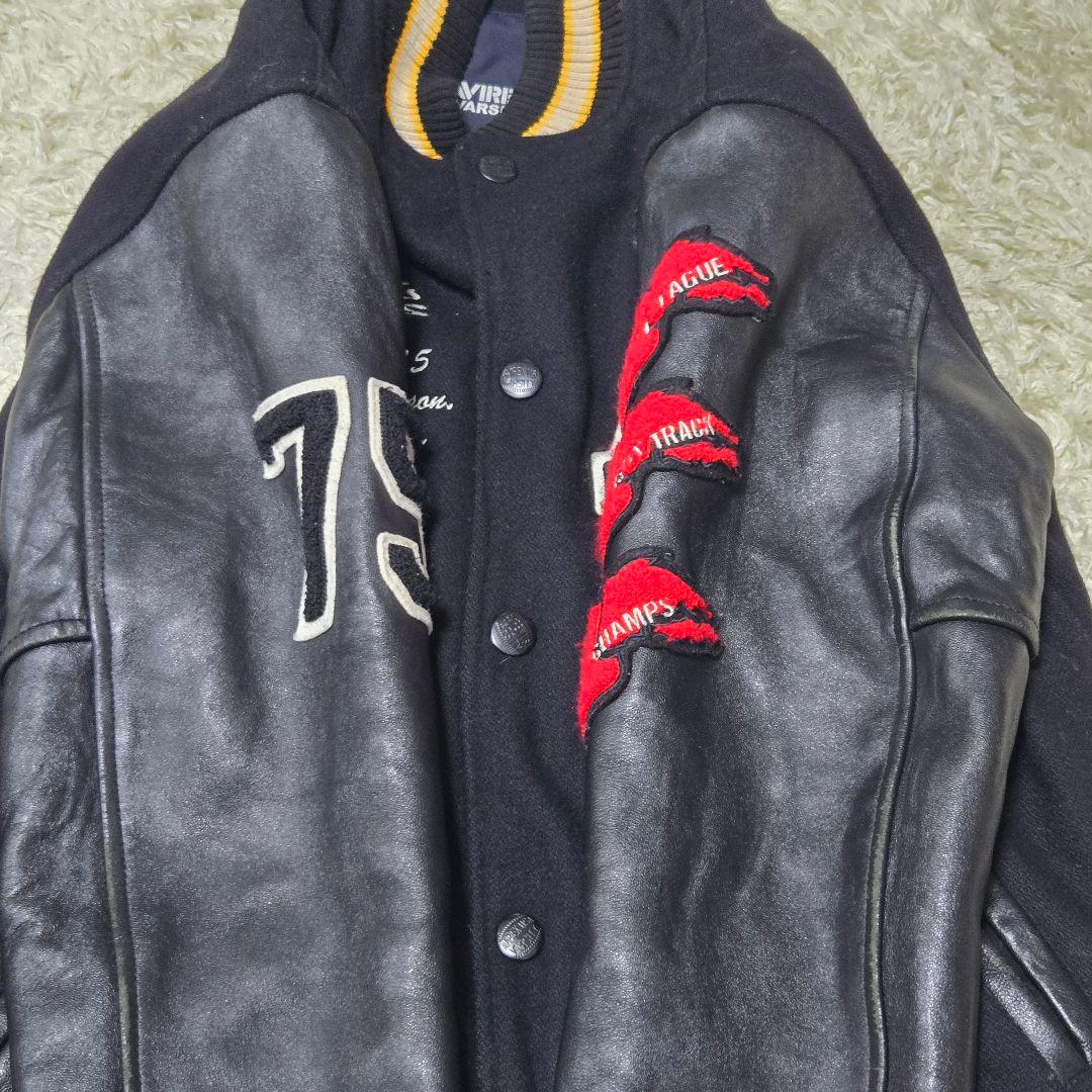 激レア　アヴィレックス　M　虎　バーシティ　レザージャケット　スタジャン　黒