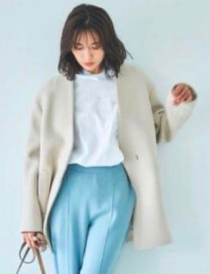 23区　ダブルクロスベロア Vカラーコート　ライトベージュ系　38 M サイズ