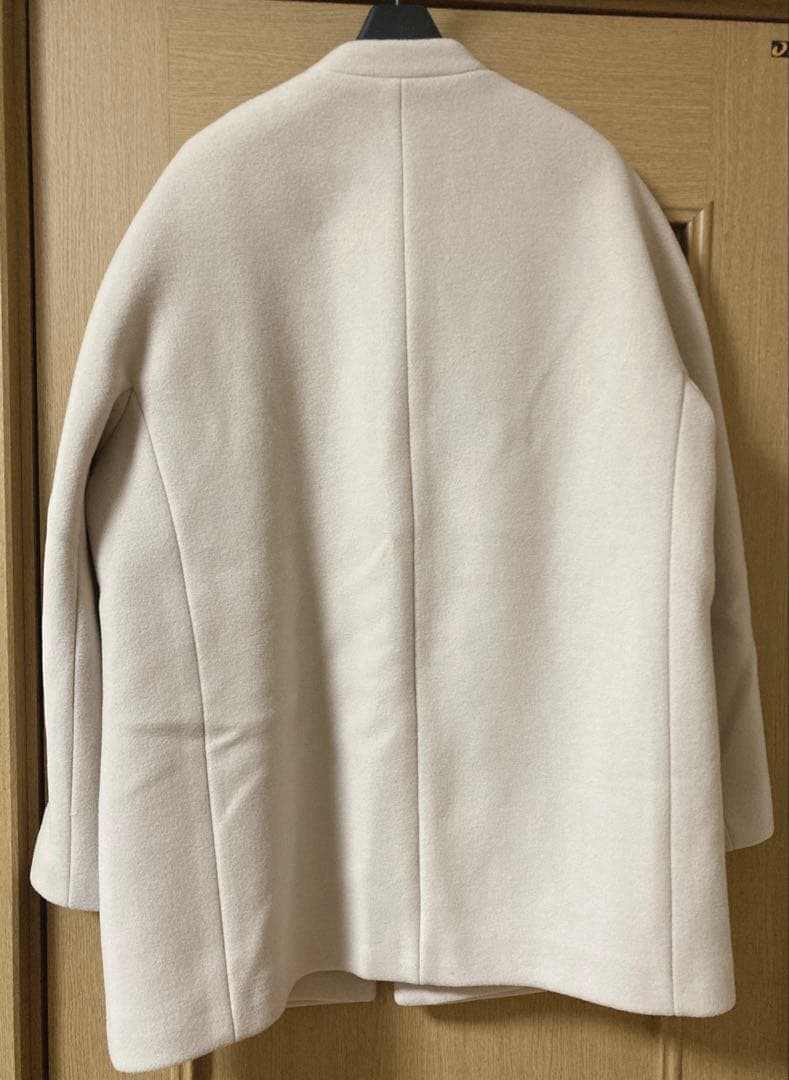 23区　ダブルクロスベロア Vカラーコート　ライトベージュ系　38 M サイズ