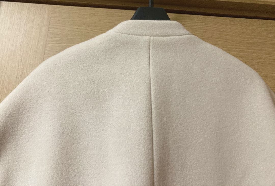 23区　ダブルクロスベロア Vカラーコート　ライトベージュ系　38 M サイズ