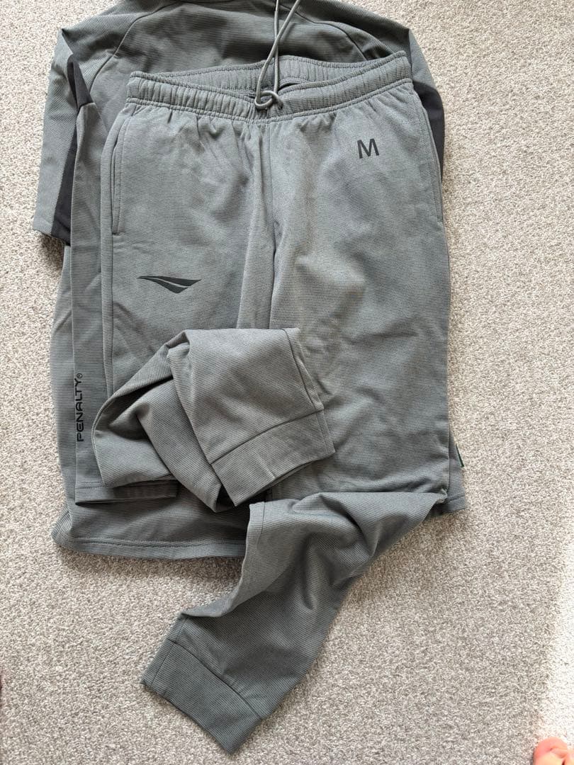 湘南ベルマーレ　選手用移動ウェア