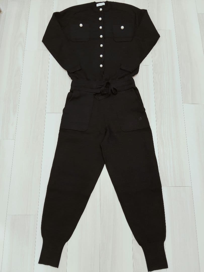 MADISONBLUE　マディソンブルー　パールジャンプスーツ　ブラック