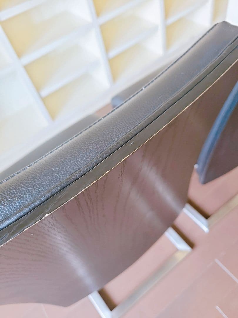 ①ダイニングチェア　Newダヴィンチ