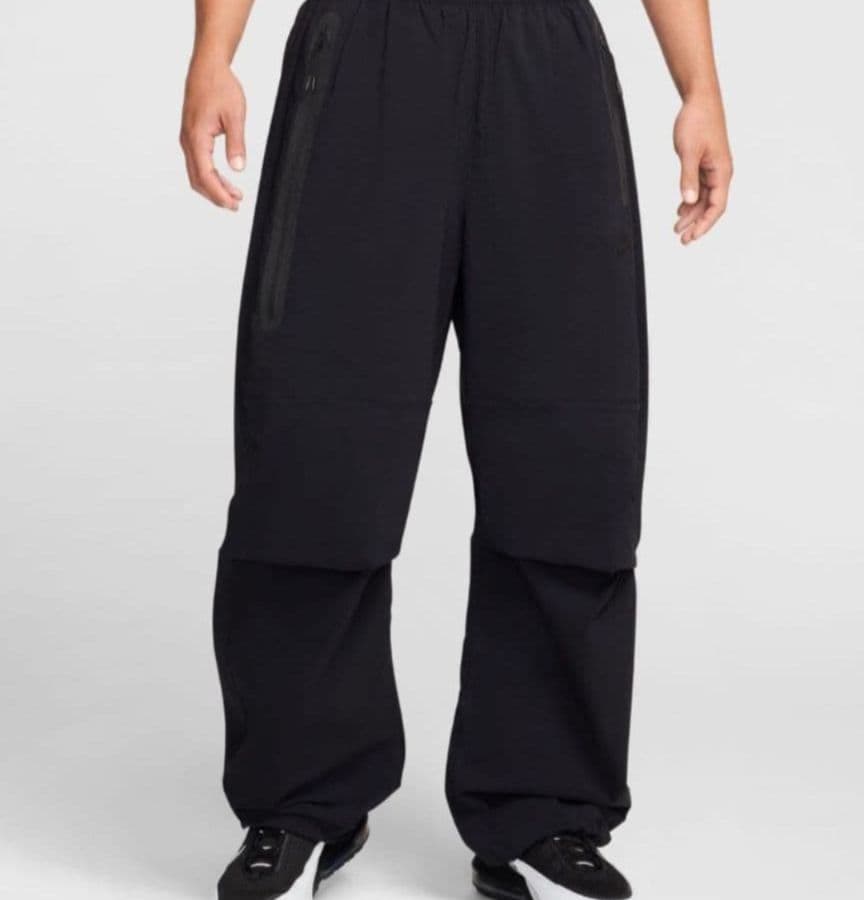 NIKE HM7159-010　テック　ウーブン　オープンヘムパンツ　Sサイズ