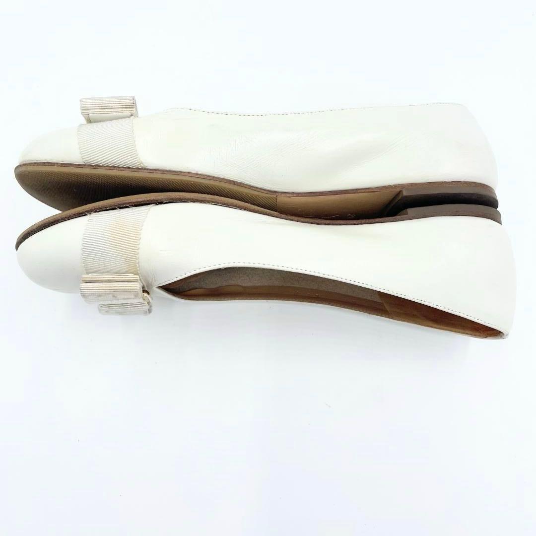 Salvatore Ferragamo フラットパンプス　ヴァラリボン　23.5