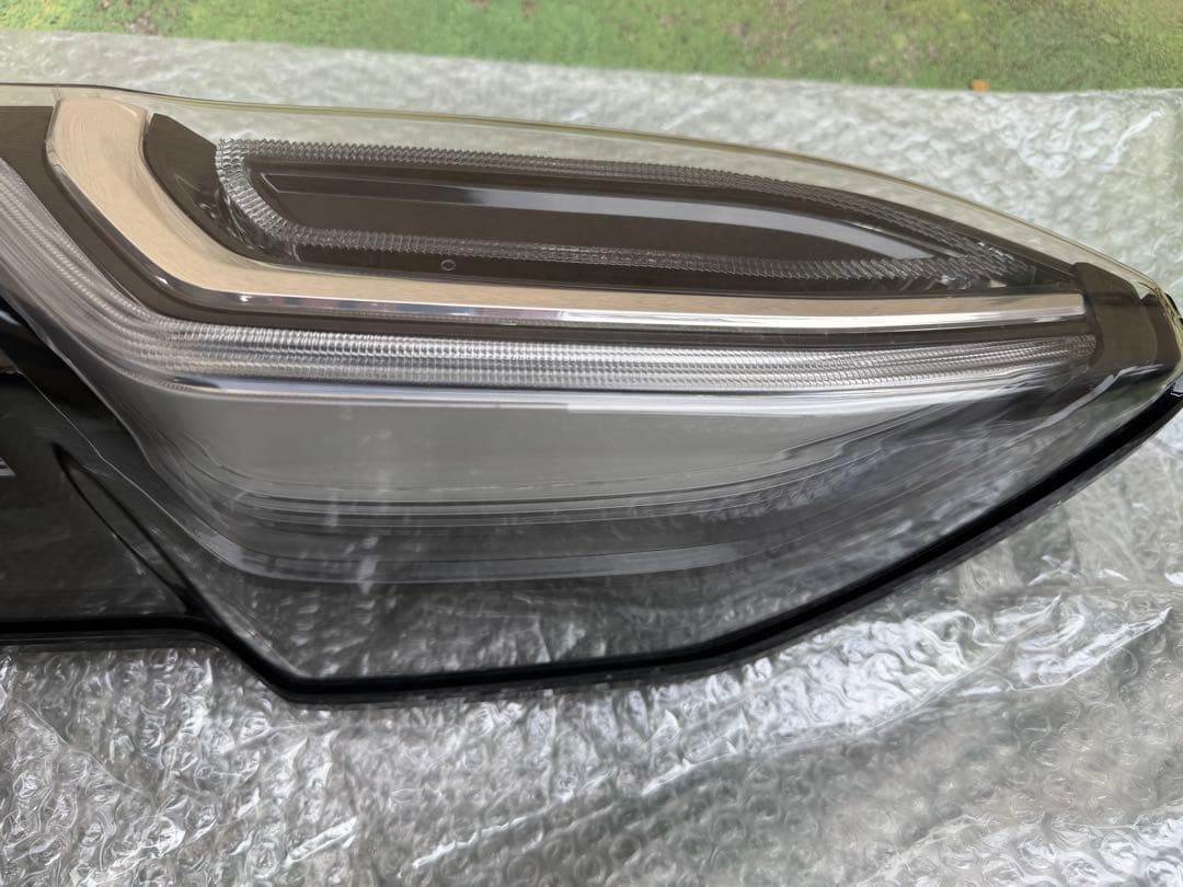 NBOX テールランプ 右　JF3