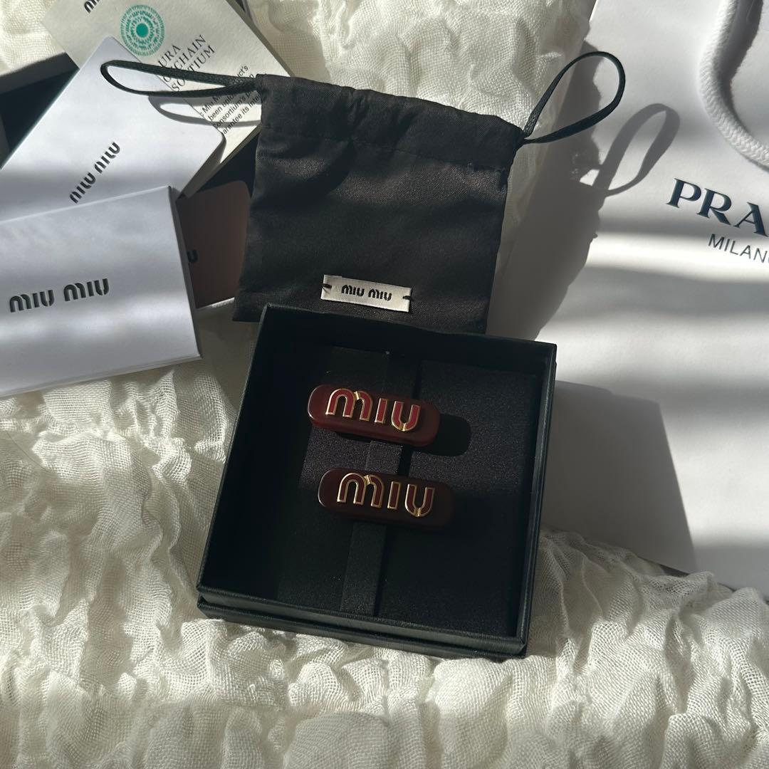 miu miu ヘアピン ヘアクリップ ボルドー ワインレッド2個セット