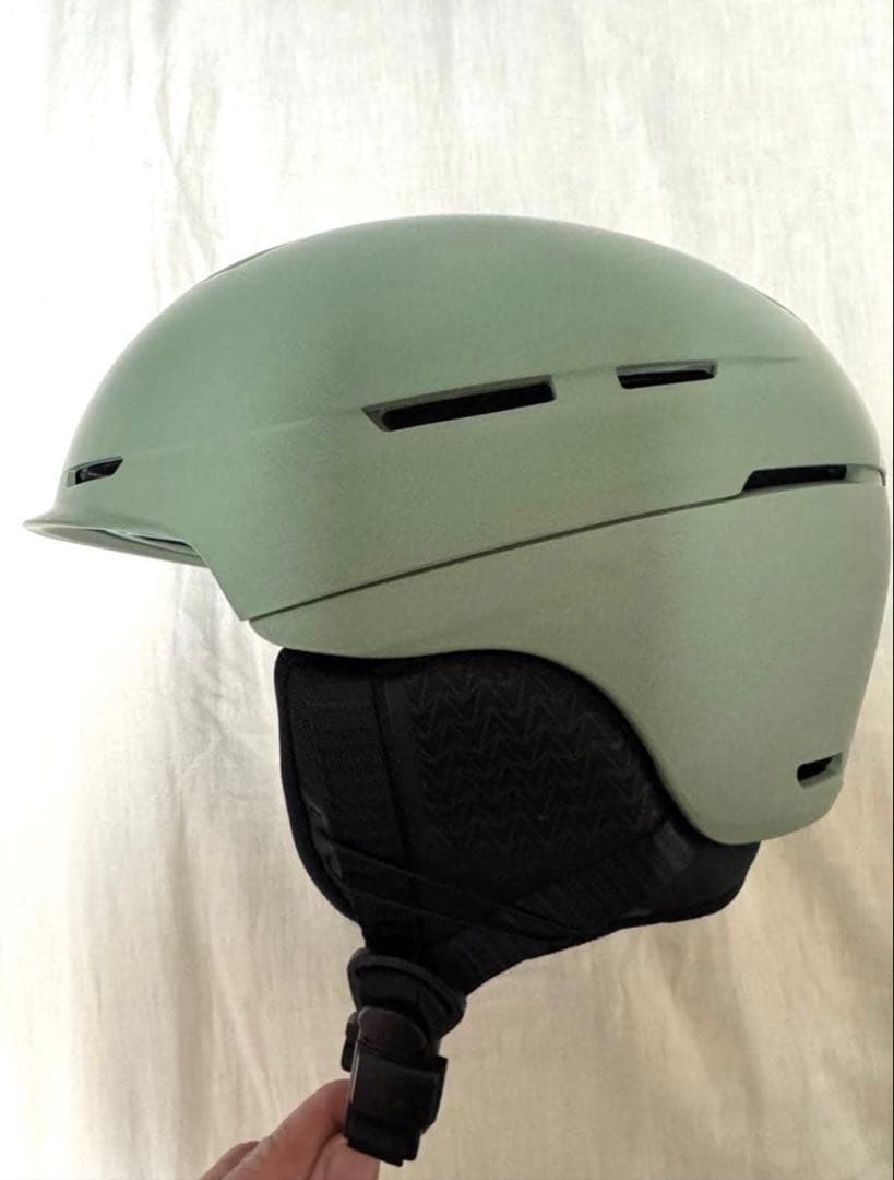 最上位モデル　定価49500円　anon. Merak WAVECELヘルメット