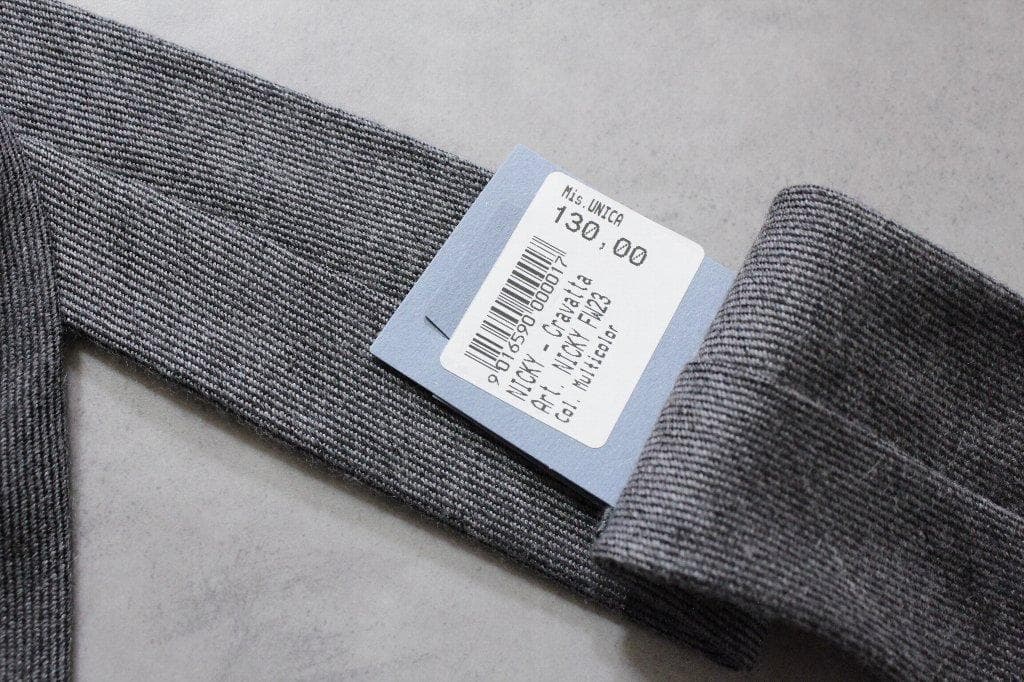 NICKY★新品2.5万円ニッキー カシミアグレーネクタイ 剣先スフォデラート