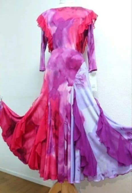 オレンジケーキさま専用☆チャコット　社交ダンス　M トップス　スカート