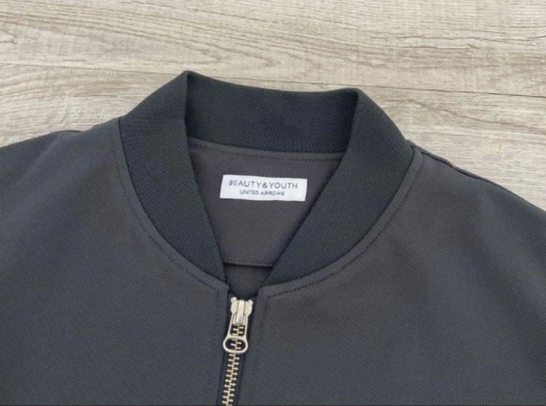 ☆美品☆ユナイテッドアローズ ジップブルゾン＆イージーパンツ