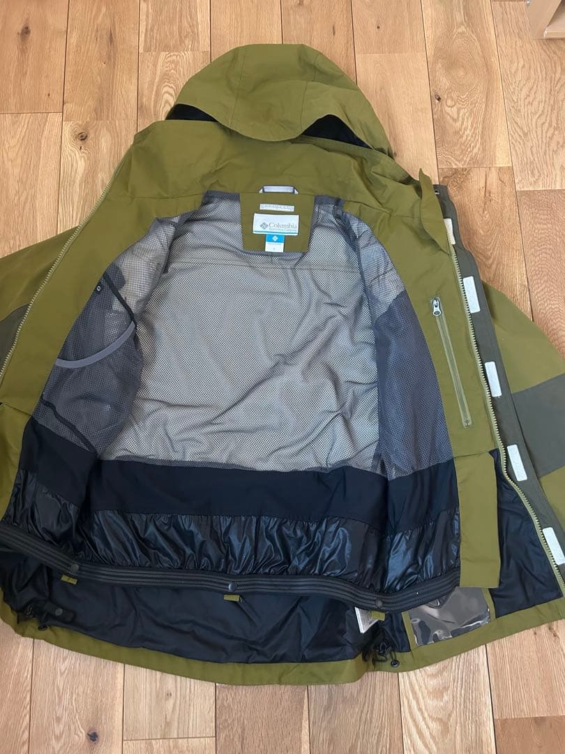 スノボーウェア上、手袋、チケット3点セット