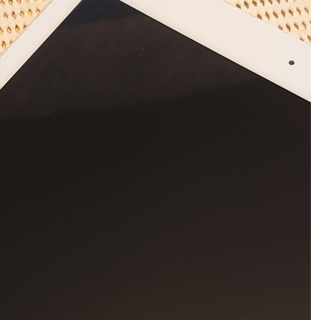 完動品iPad第8世代(A2270)本体32GBシルバー送料込MQ1GD