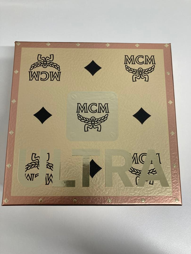 新品未使用品　MCM ウルトラ　オーデパルファム　コフレ