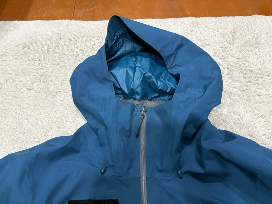 『極上』Patagonia ゴアテックス メンズスキーウェアLサイズ 上下セット