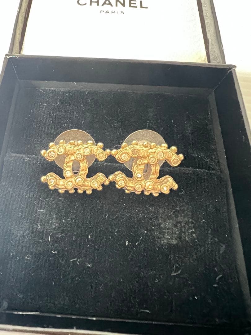 CHANEL ロゴピアス ゴールド 刻印A12A