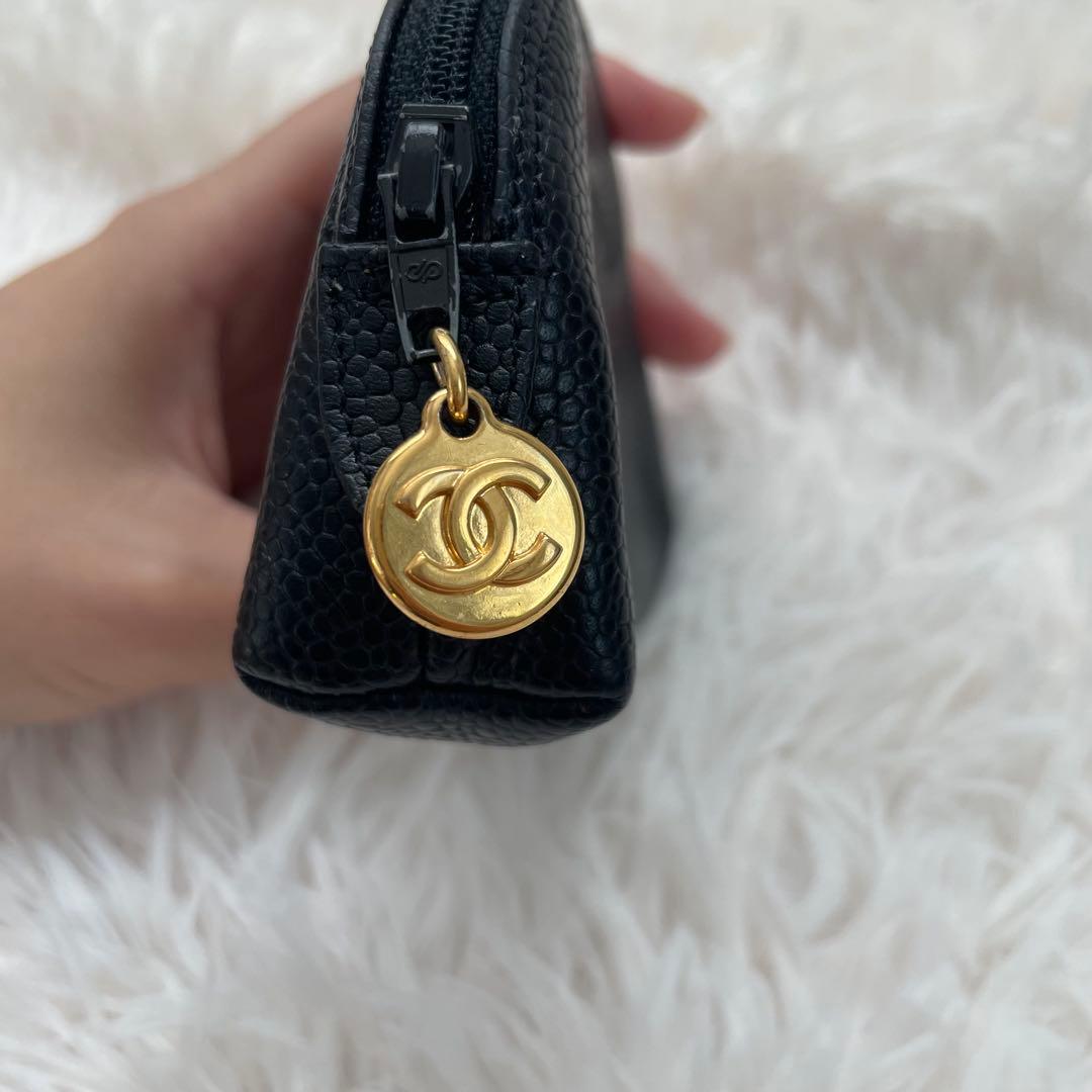 【凛】CHANEL ココマーク キャビアスキン レザー ポーチケース