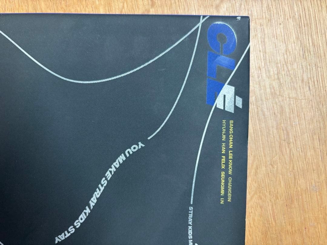 Straykids スキズ　levanter レバンタ　限定盤　リノ　サイン