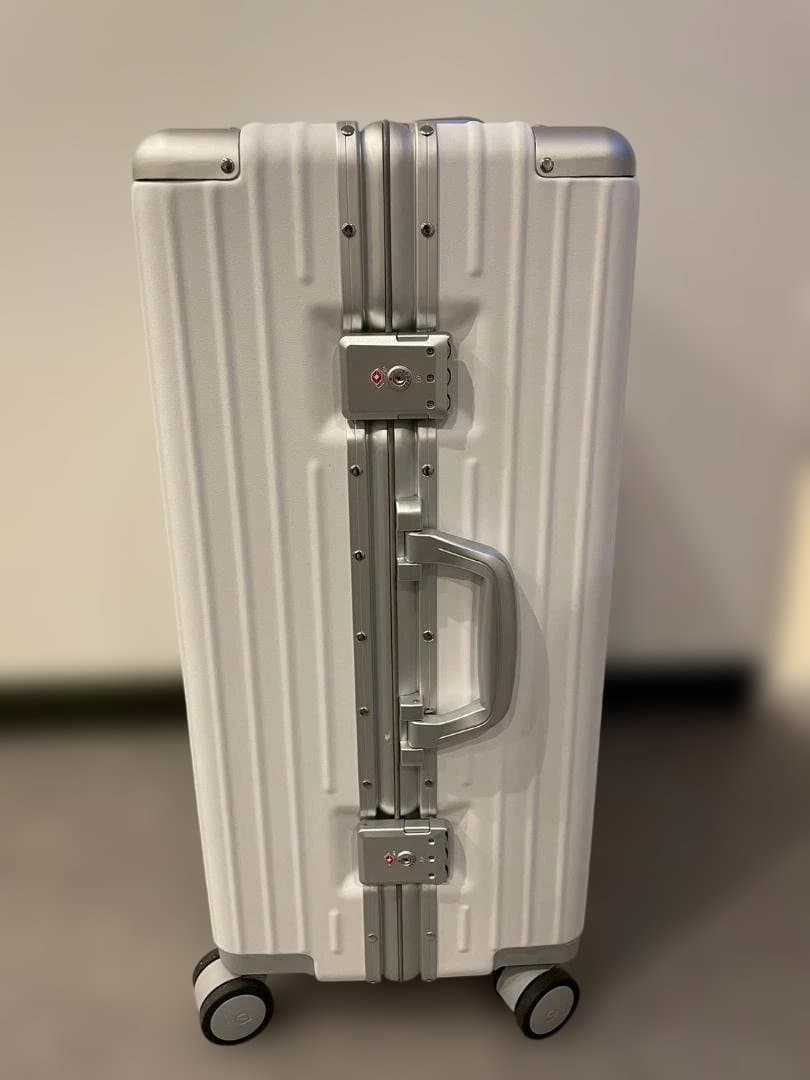 リベティ多機能キャリーケース【マットホワイトМサイズ】A28