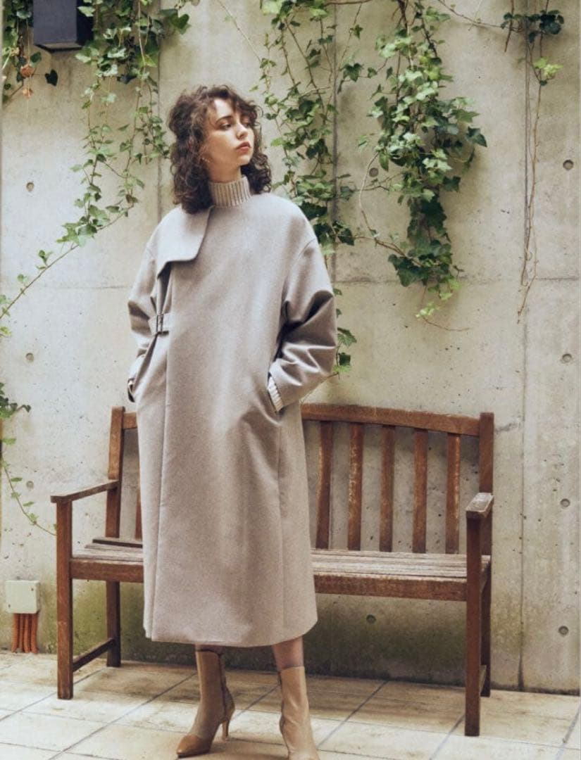 HYKE(ハイク) PARIGOT別注 COLLARLESS WOOL COAT