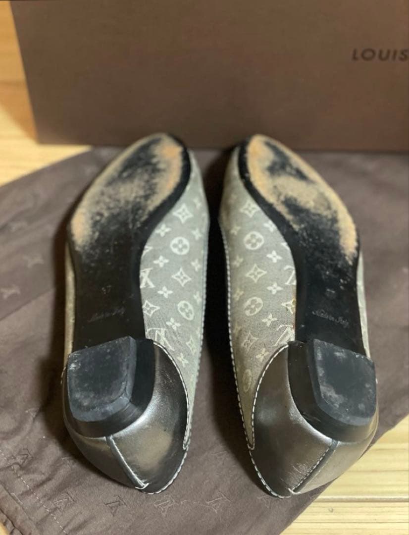 ロ*0様 LOUIS VUITTON ルイヴィトンモノグラムフラットパンプス37
