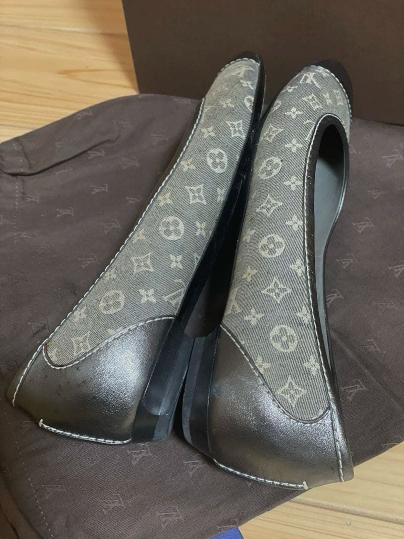 ロ*0様 LOUIS VUITTON ルイヴィトンモノグラムフラットパンプス37