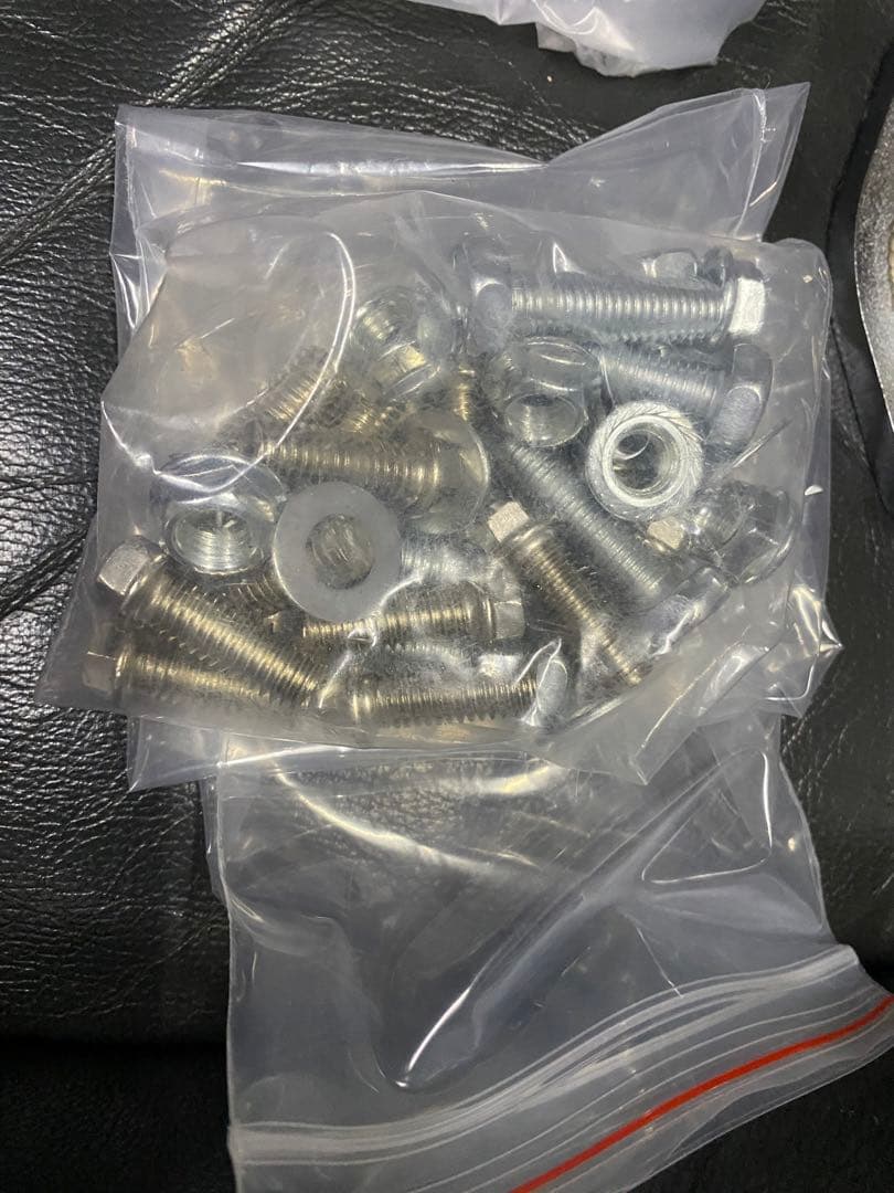 シボレー　インパラ　へダース　エキマニ