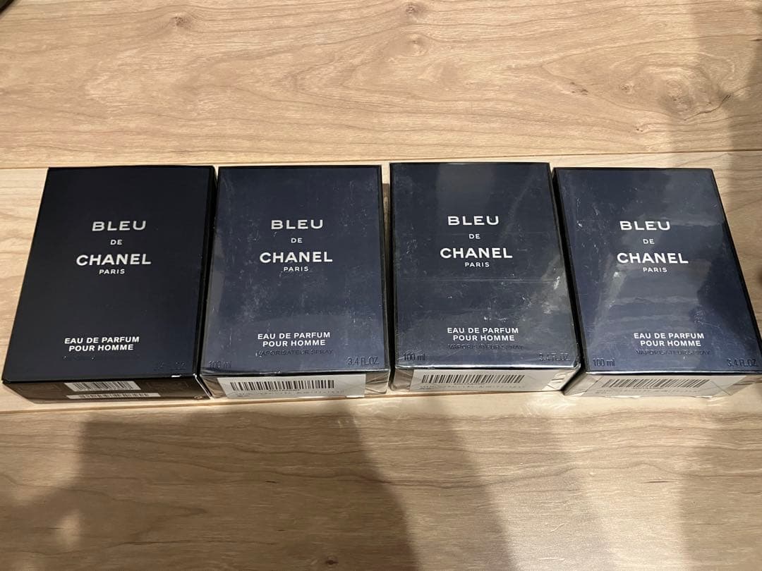 シャネル ブルードゥシャネルEDP100ml×4個