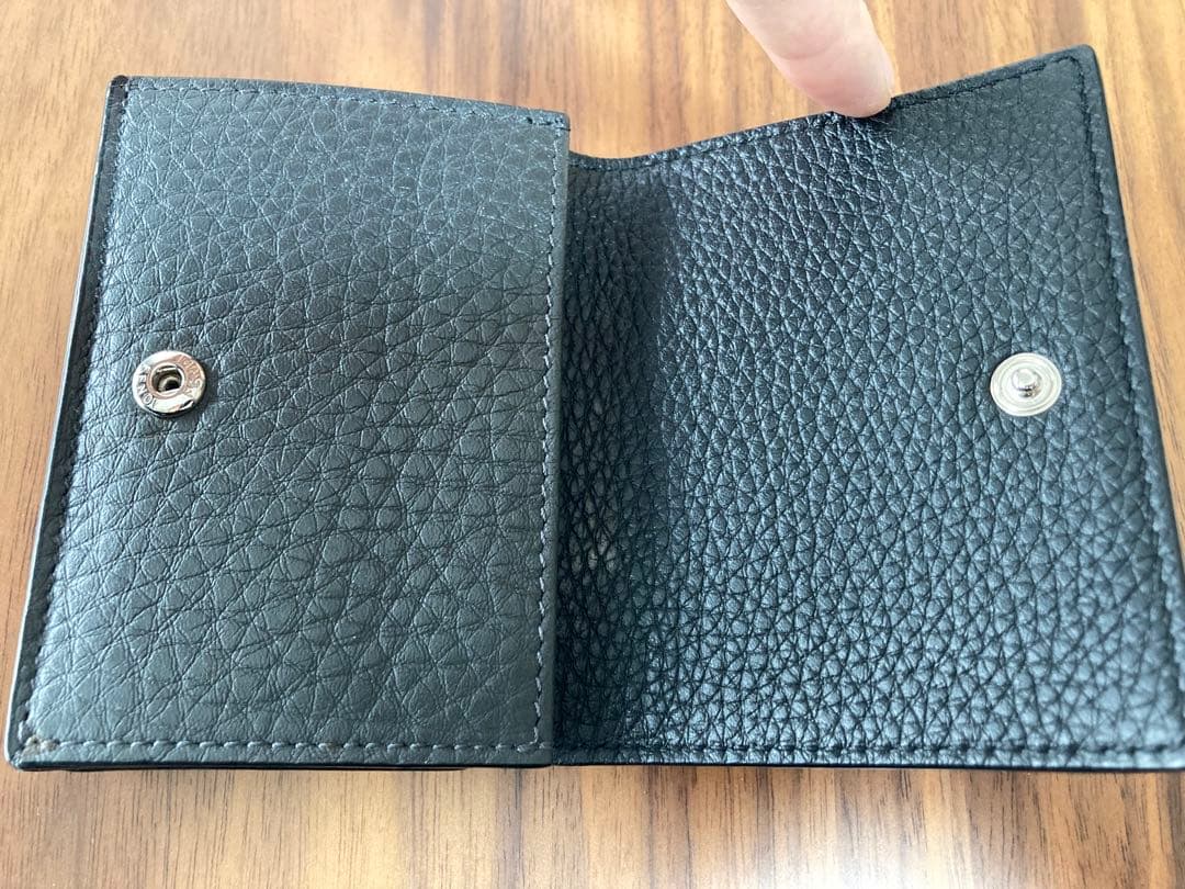 中古　フェンディ並行輸入品ダークグレー 三つ折り財布