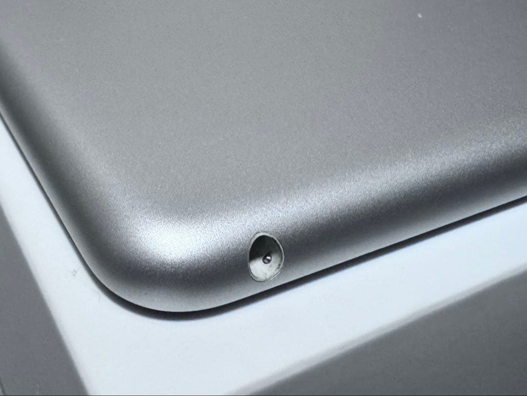 iPad 9世代 シルバー 64g Wi-Fi