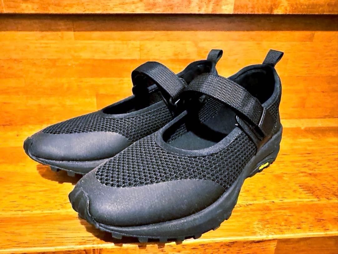 【即購入可】MARGARET HOWELLベルクロストラップスニーカー2894