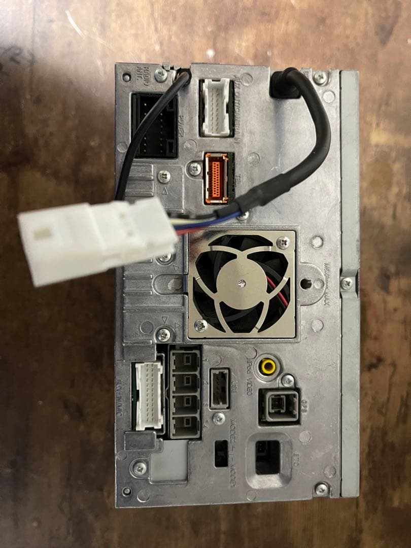 ALPINE VIE-X08地図2014年アルパインのリアカメラ