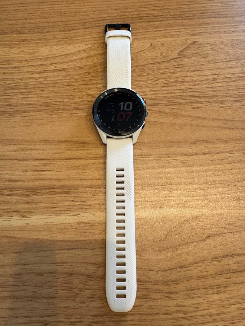 Garmin Approach S62 ホワイト 本体＋充電ケーブル付き