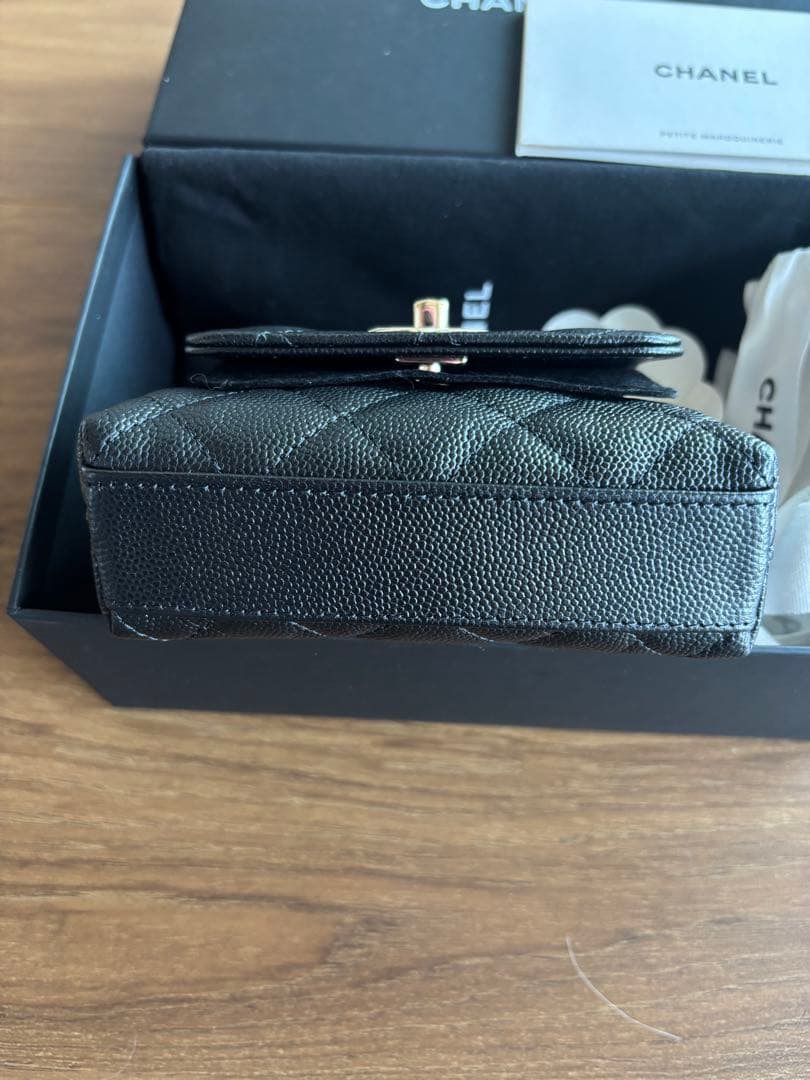 最終値下げ！新品シャネルマイクロミニココハンドルハンドバッグマトラッセ キャビア