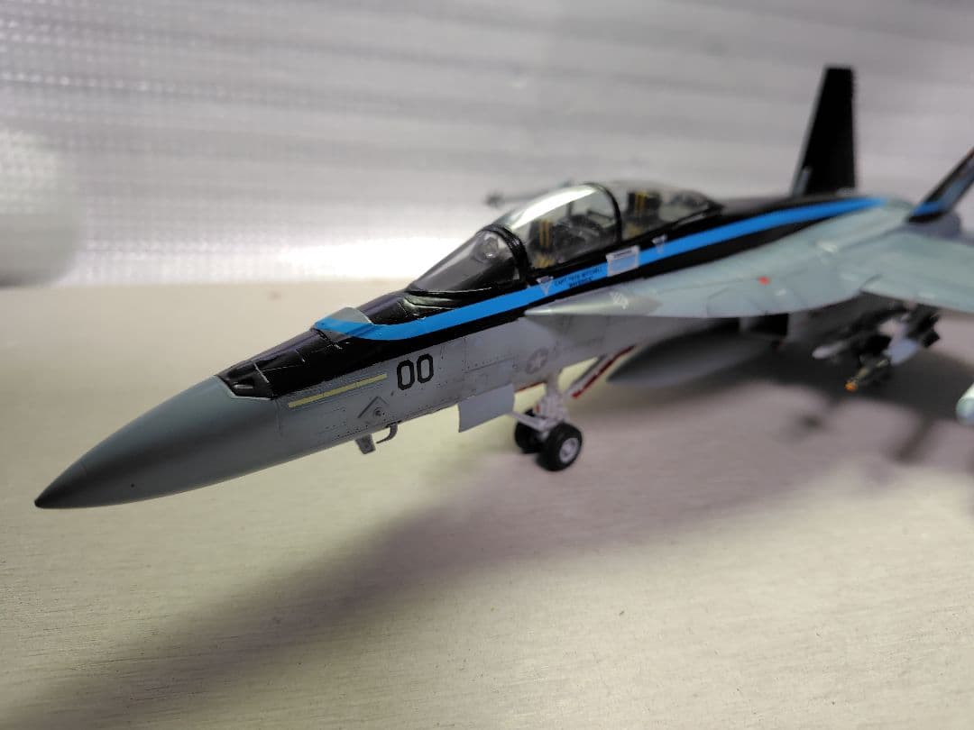 F/A-18 Fスーパーホーネット1/48 トップガン所属機完成品
