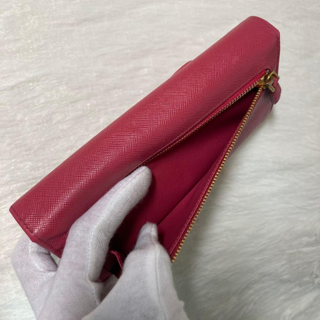 月末限定価格　PRADA プラダ　長財布　リボン　二つ折り　ピンク　箱付き　人気