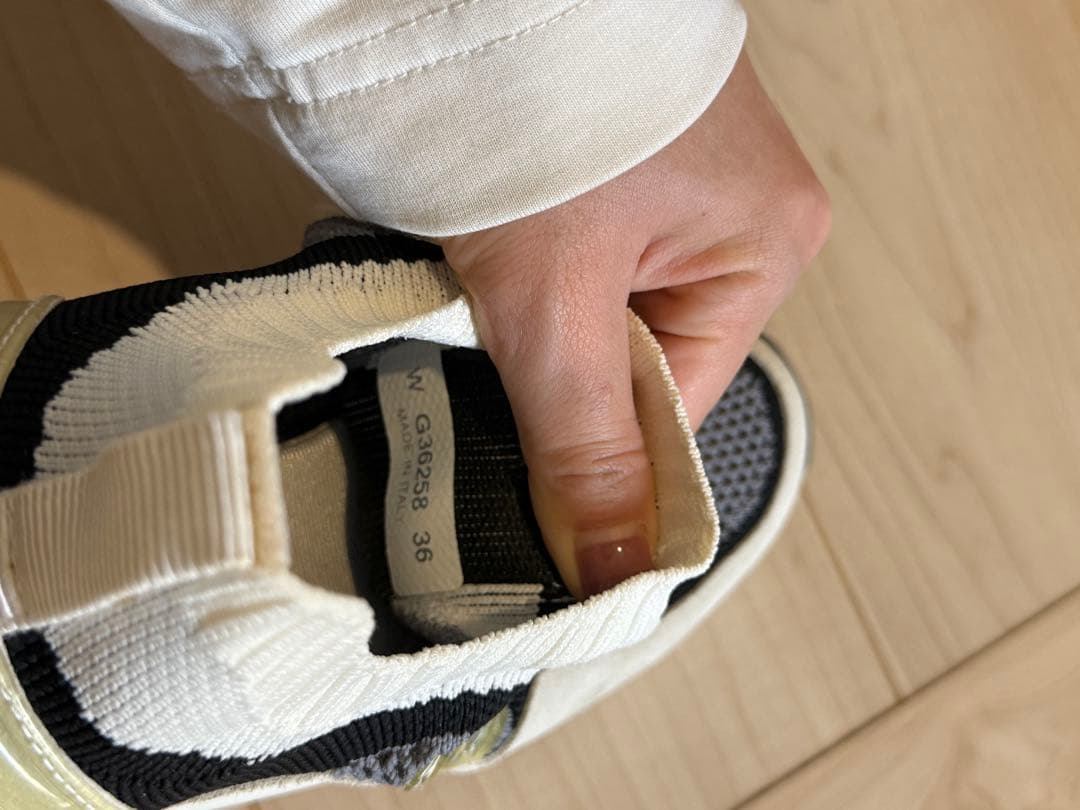 CHANELスニーカー