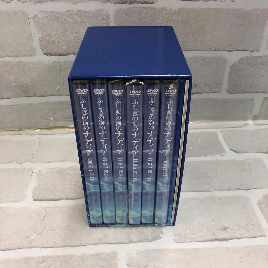 M2991 ふしぎの海のナディア　DVD-BOX（フィギュア付き）