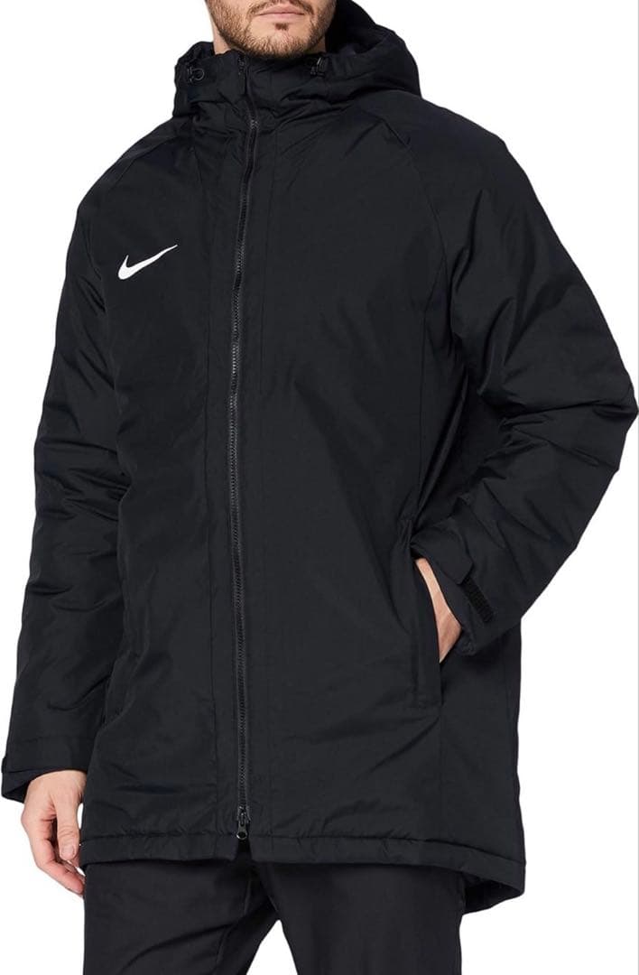 【完売品】ナイキ DRI-FIT アカデミー18 ベンチコート ブラック M