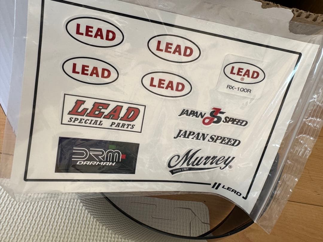 限定モデル　LEAD RX-100R フルフェイスヘルメトレッド