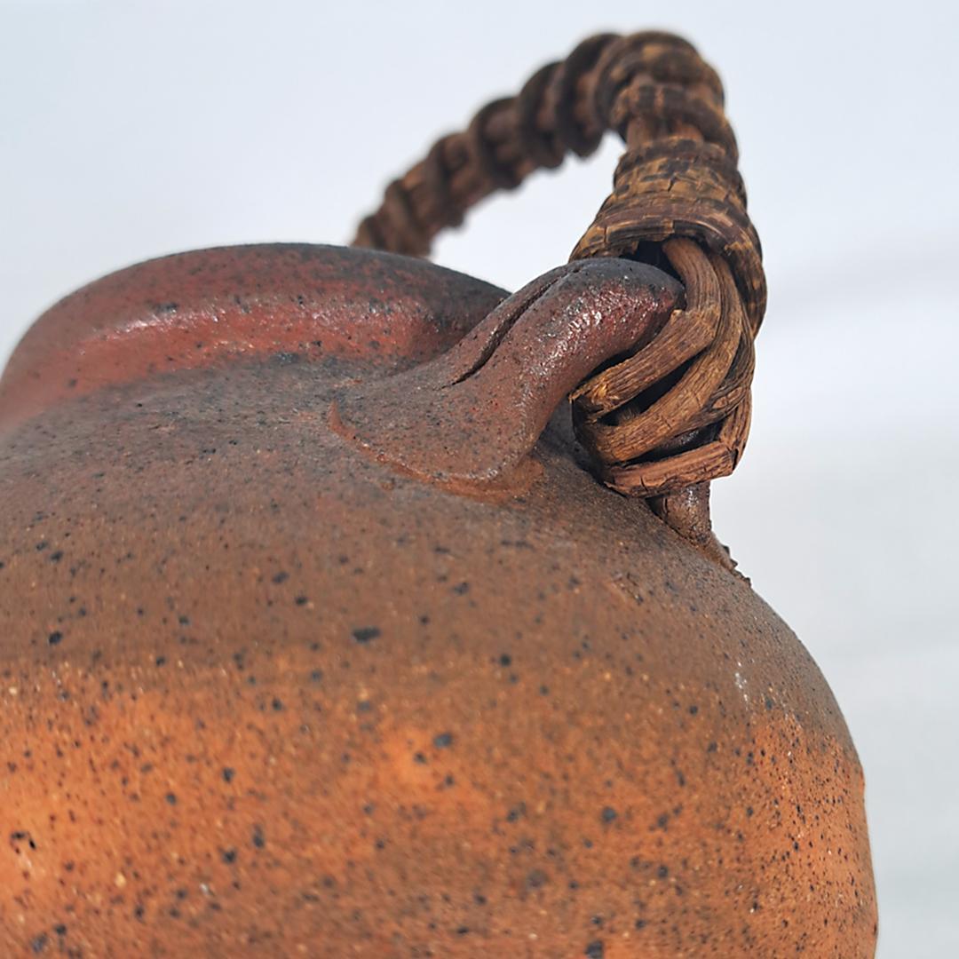 森岡成好作「土瓶」/陶器/南蛮焼締