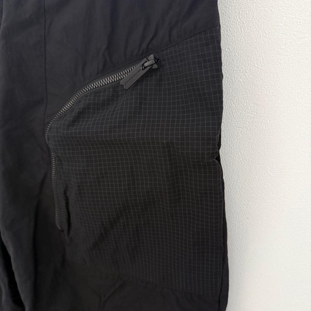 WHITE MOUNTAINEERING BLK パラシュートパンツ